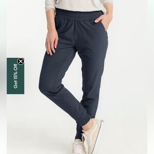 Free Fly Apparel Women’s Pull On Breeze Pant